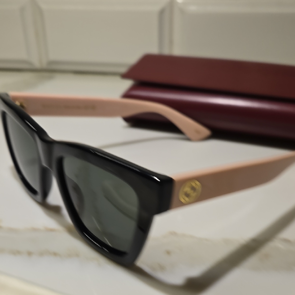 NEW Gucci Black and Blush Squared Cat Eye  Sunglasses GG1714S - Picture 6 of 8